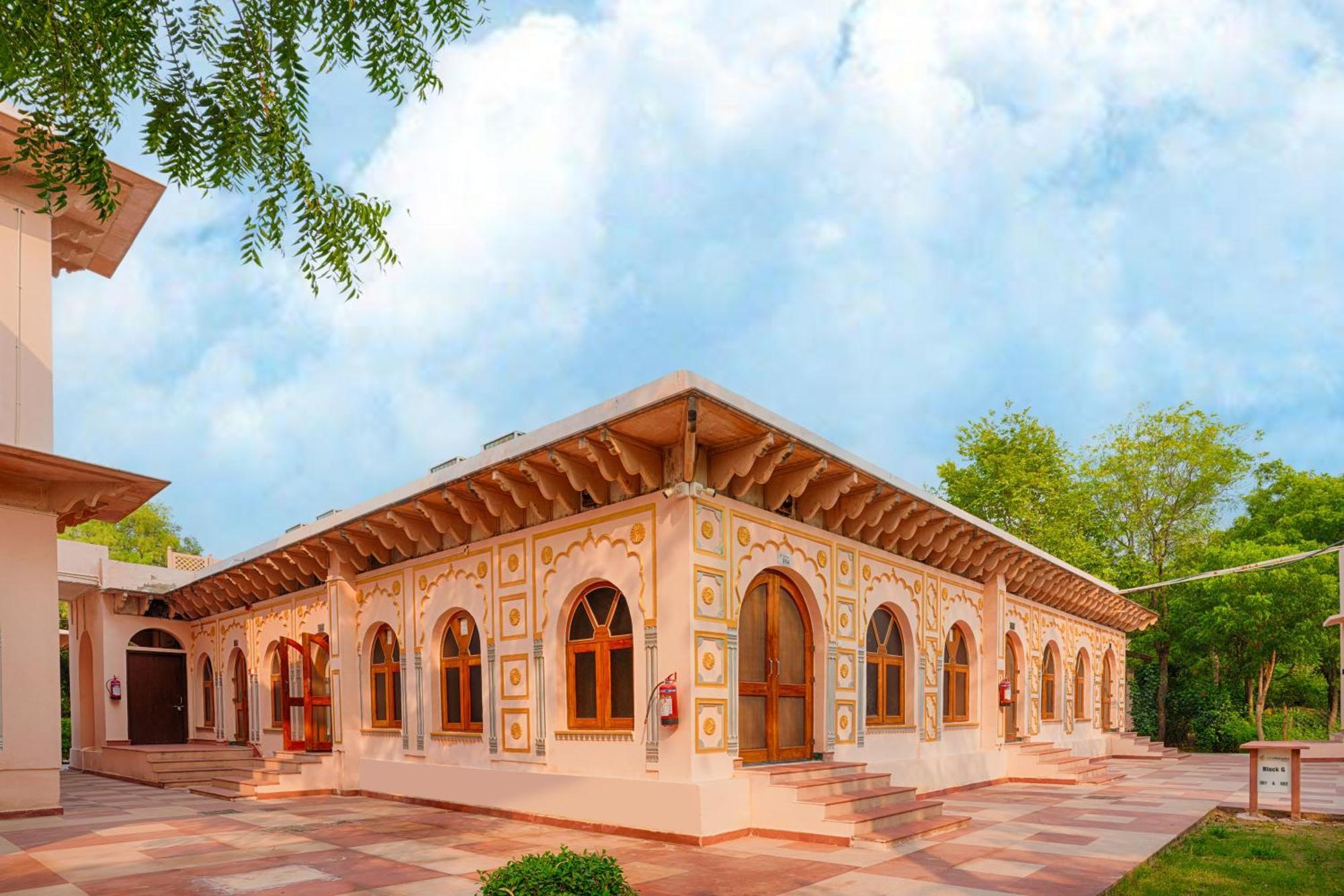 Club Mahindra Bharatpur Hotel Exterior foto